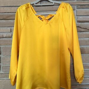 Nine West Spectra Yellow Top